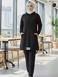 KAPÜŞONLU CEPLİ TAKIM